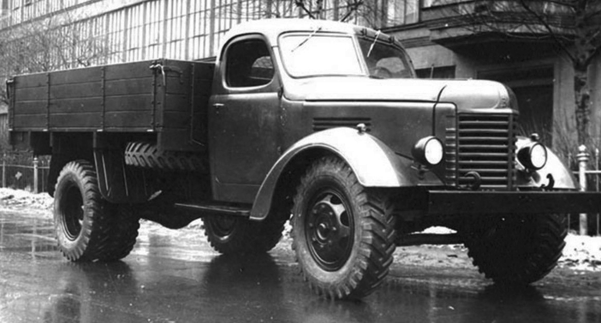 ZIS-150. The first medium-duty truck of the Moscow plant after World War II - , , Zis, Zil, Truck, Longpost