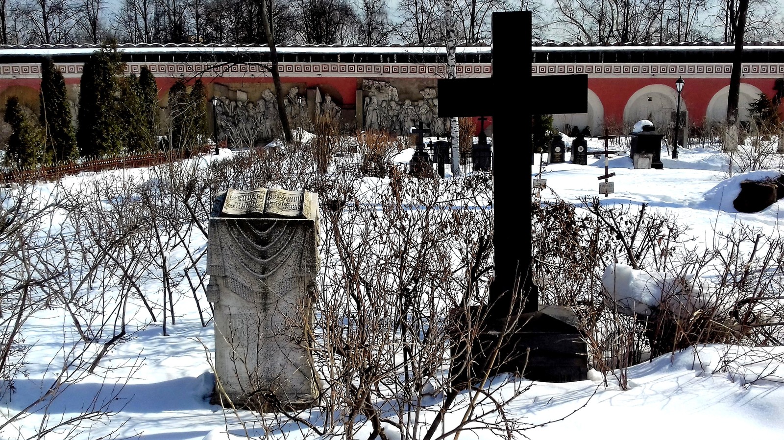 Moscow. - My, Moscow, Necropolis, The Beauty of Oblivion, Notes of a crazy woman, beauty, The photo, Longpost