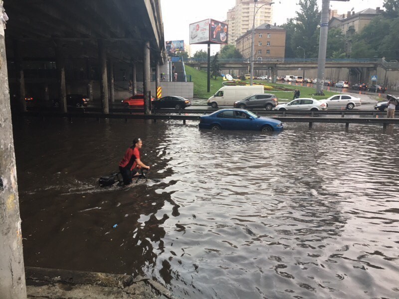 Kyiv after the rain 07/25/18 - Kiev, The photo, State of emergency, Rain, Storm, Longpost