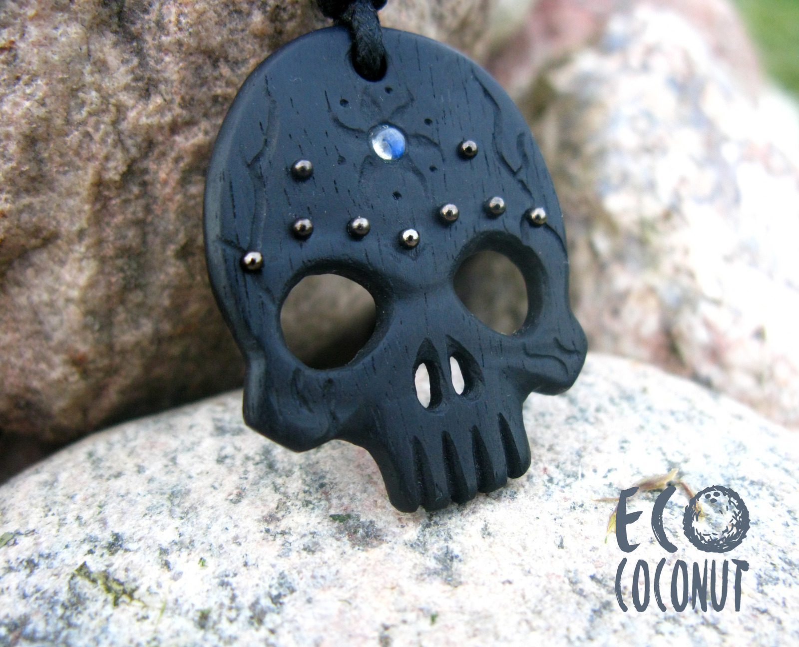 Ebony Skull Pendant - My, Pendant, Ebony pendant, Scull, Non-surgical decorations, Needlework without process, Eben, Longpost