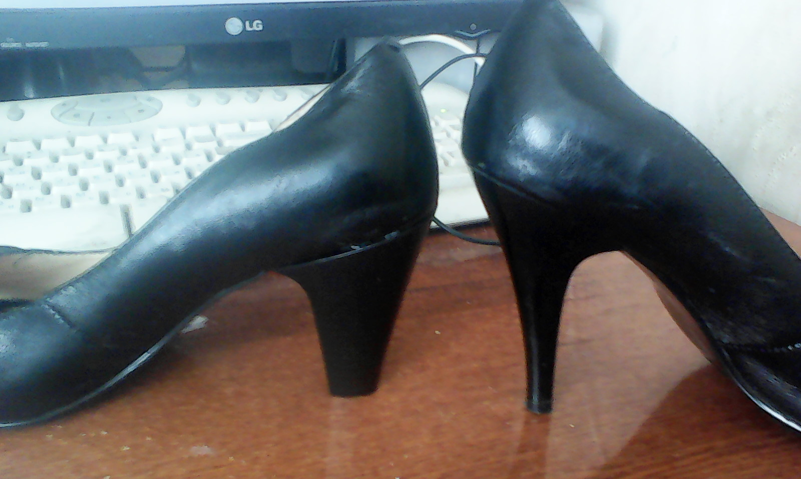 About replacing heels. - My, Shoe repair, Heels, Hairpins, Leather upholstery, Work, The photo, Longpost