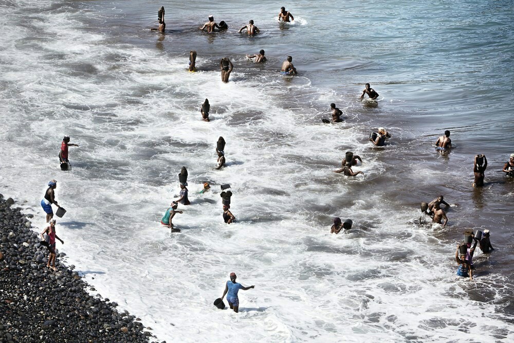 Sand thieves in Cape Verde - , Female, Sand, Work, Mother of many children, Sea, Theft, Longpost, Women, Theft