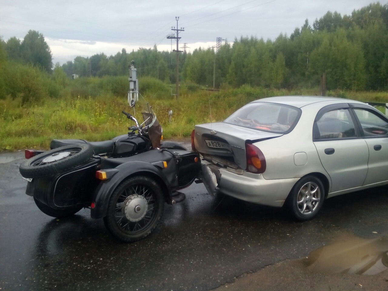 Soviet quality. - Road accident, Motorcycle Dnepr