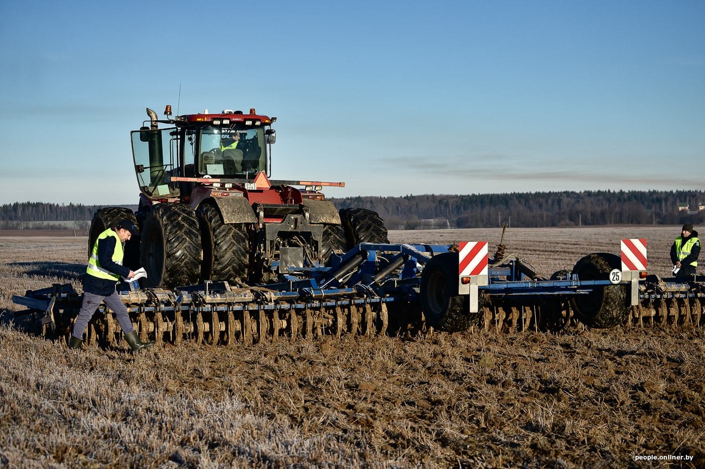 The largest QR code in the world has been opened in Belarus - Republic of Belarus, Field, QR Code, Tractor, Record, Onlinerby, Video, Longpost, Onliner by