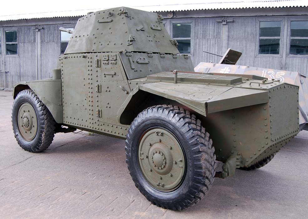 Бронеавтомобиль Panhard 178. - Моё, Бронеавтомобиль, Франция, Панар 178, Длиннопост