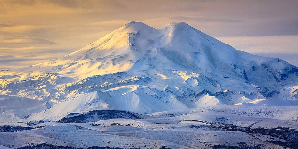 Snowboarding on Elbrus - My, Snowboard, Elbrus, The mountains, Skis, Video