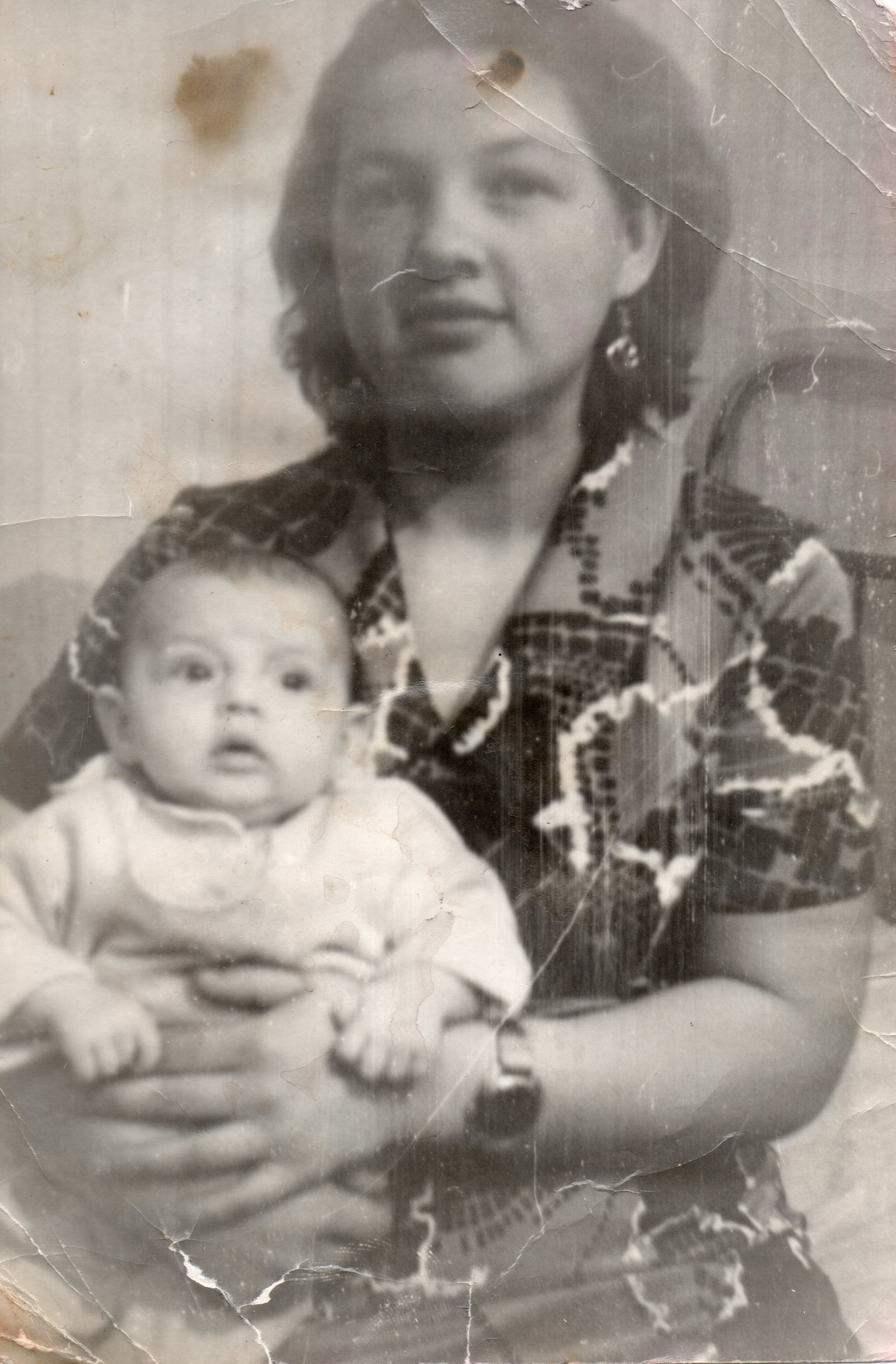 Who can help? - My, The photo, Help, Photo restoration, No rating