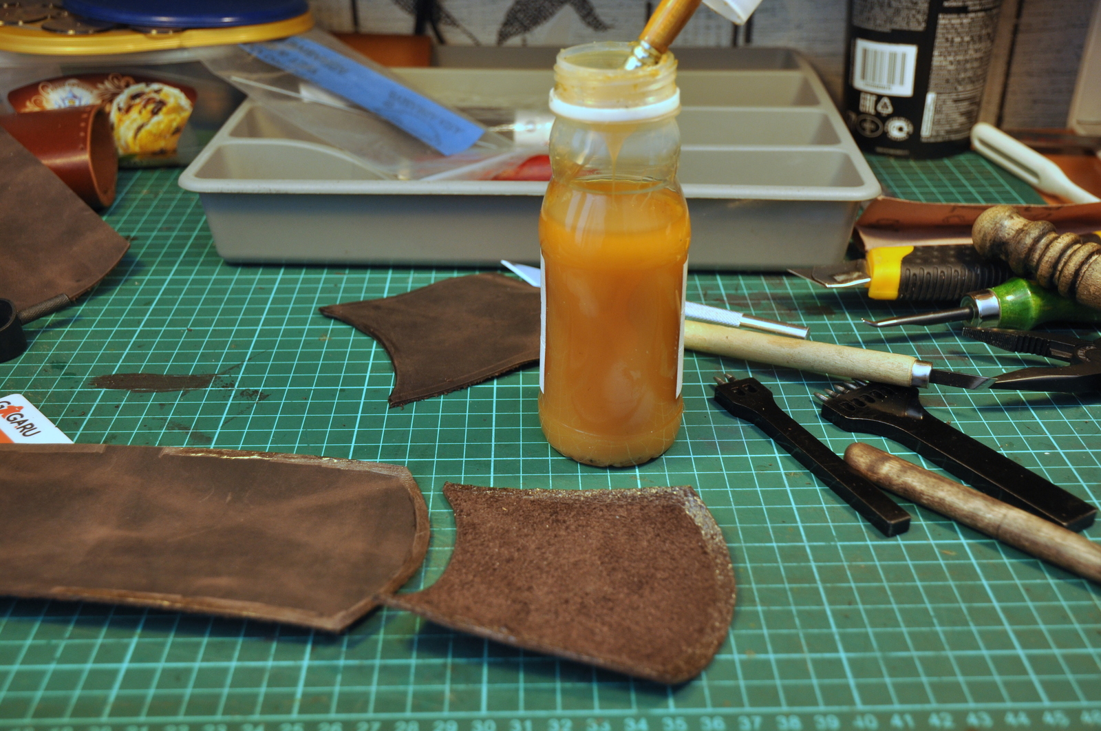 Making a simple leather wallet - My, Handmade, Leather, Wallet, Longpost, With your own hands