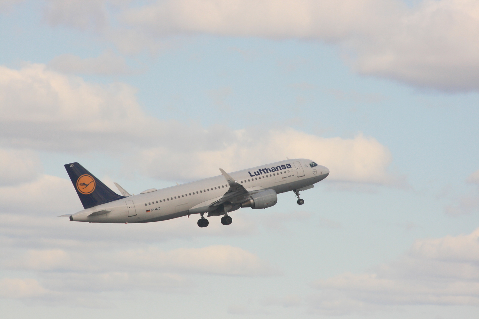 A320-200 Lufthansa - Моё, Авиация, Airbus