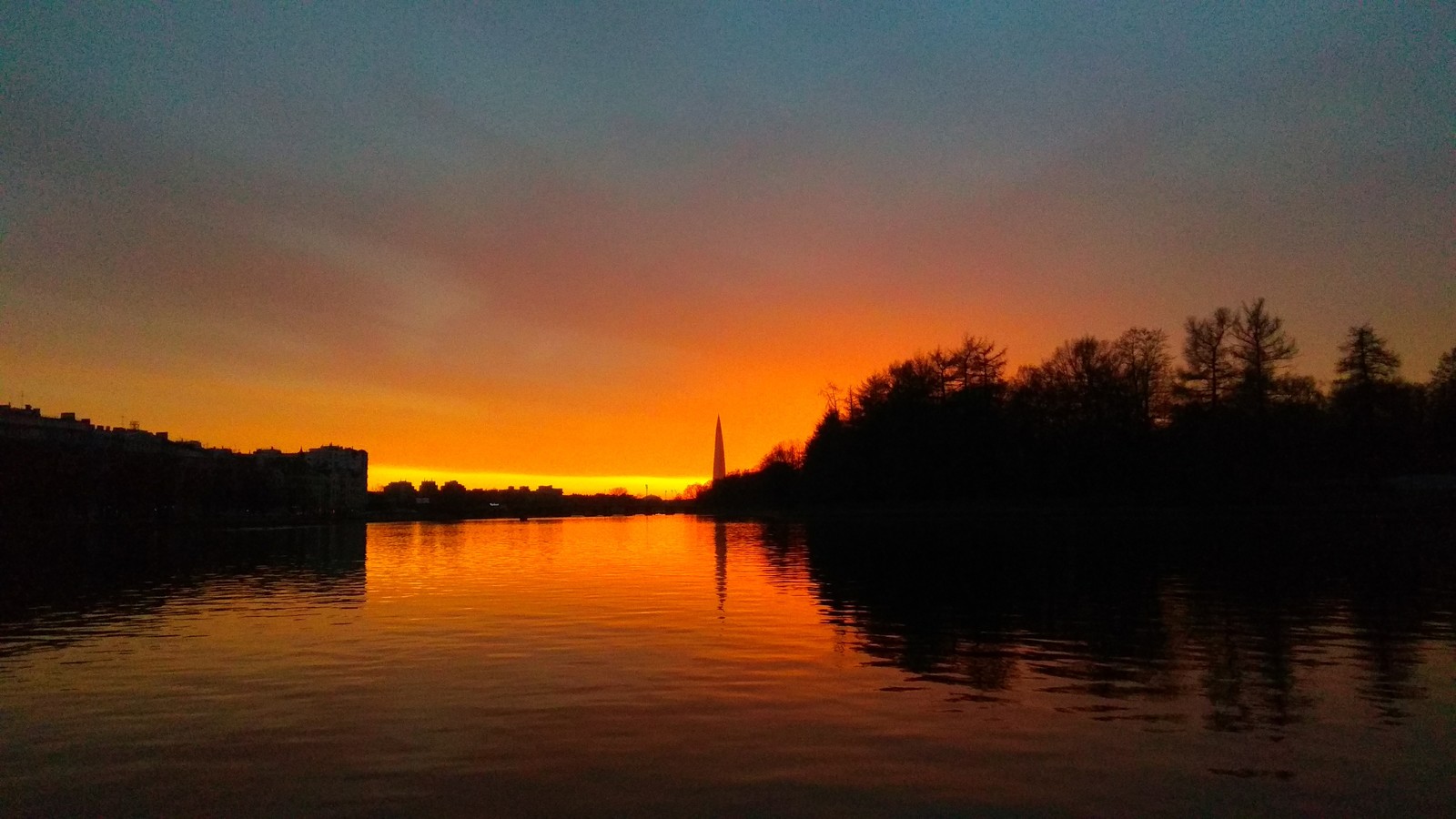 The city of Petra in red.. - Saint Petersburg, Sunset, Red Sky, Spring, Walk, Romance, Sky