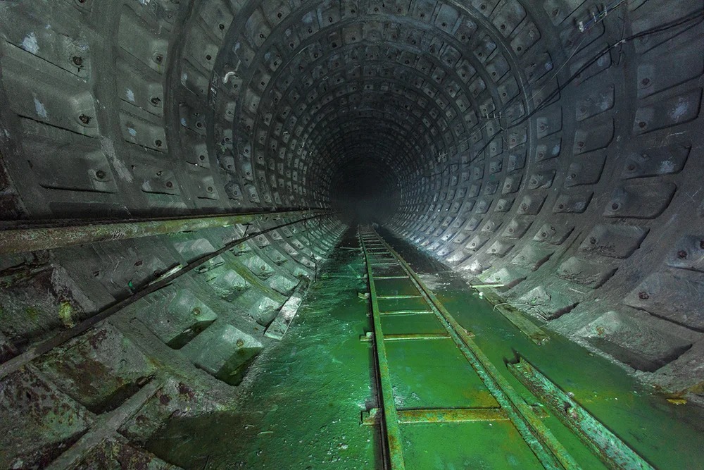 Abandoned Omsk metro. I looked in, checked how things were going there, and at the same time counted the real number of stations (spoiler: memes are lying) - My, Abandoned, , Metrostroy, Omsk, Urbanfact, Longpost