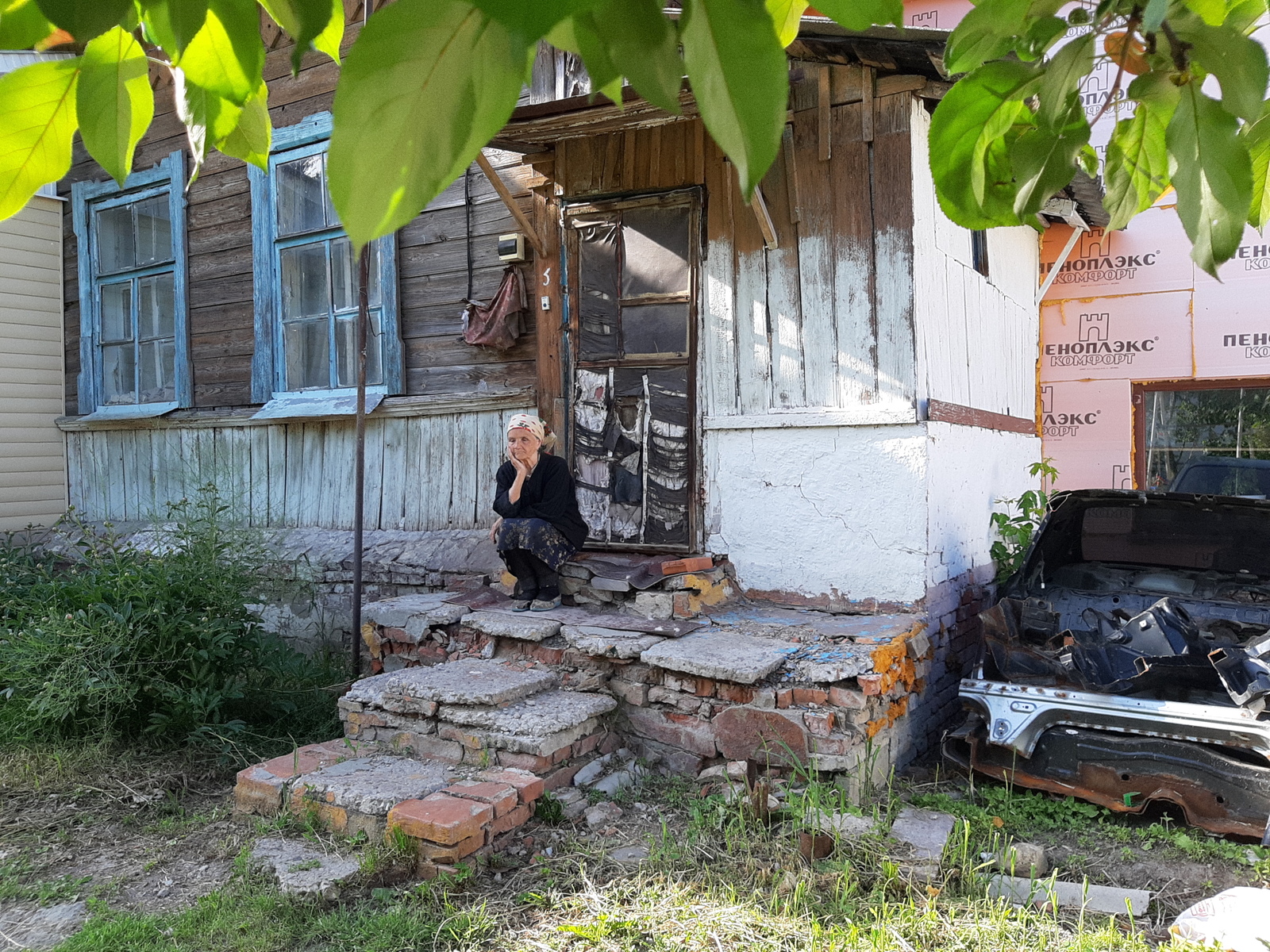 В Курске слепая женщина-ветеран живёт в каморке без удобств | Пикабу