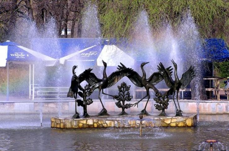 The famous fountain Dancing Cranes in Ufa will not look according to the project - No rating, Fountain, Ufa, Bashkortostan, Radiy Khabirov, Khabirov, Longpost