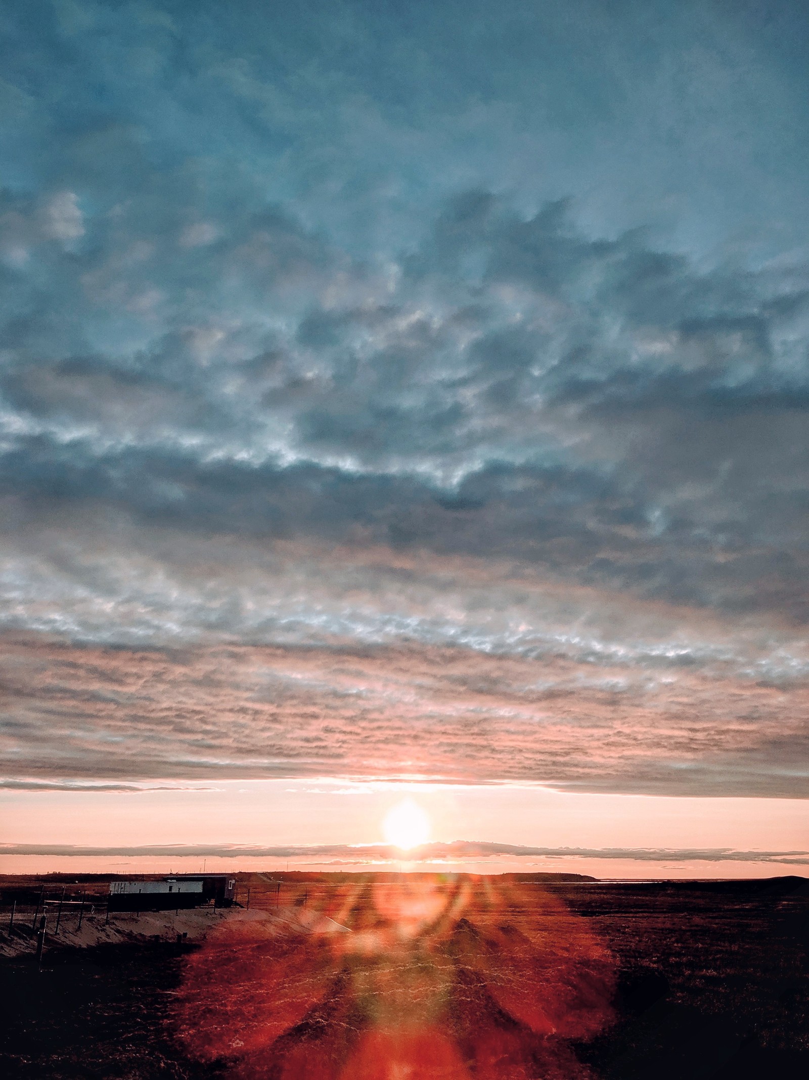 Tundra - My, The photo, Tundra, North, Yamal, The sun, Sky, Sunset, Photo on sneaker, Longpost