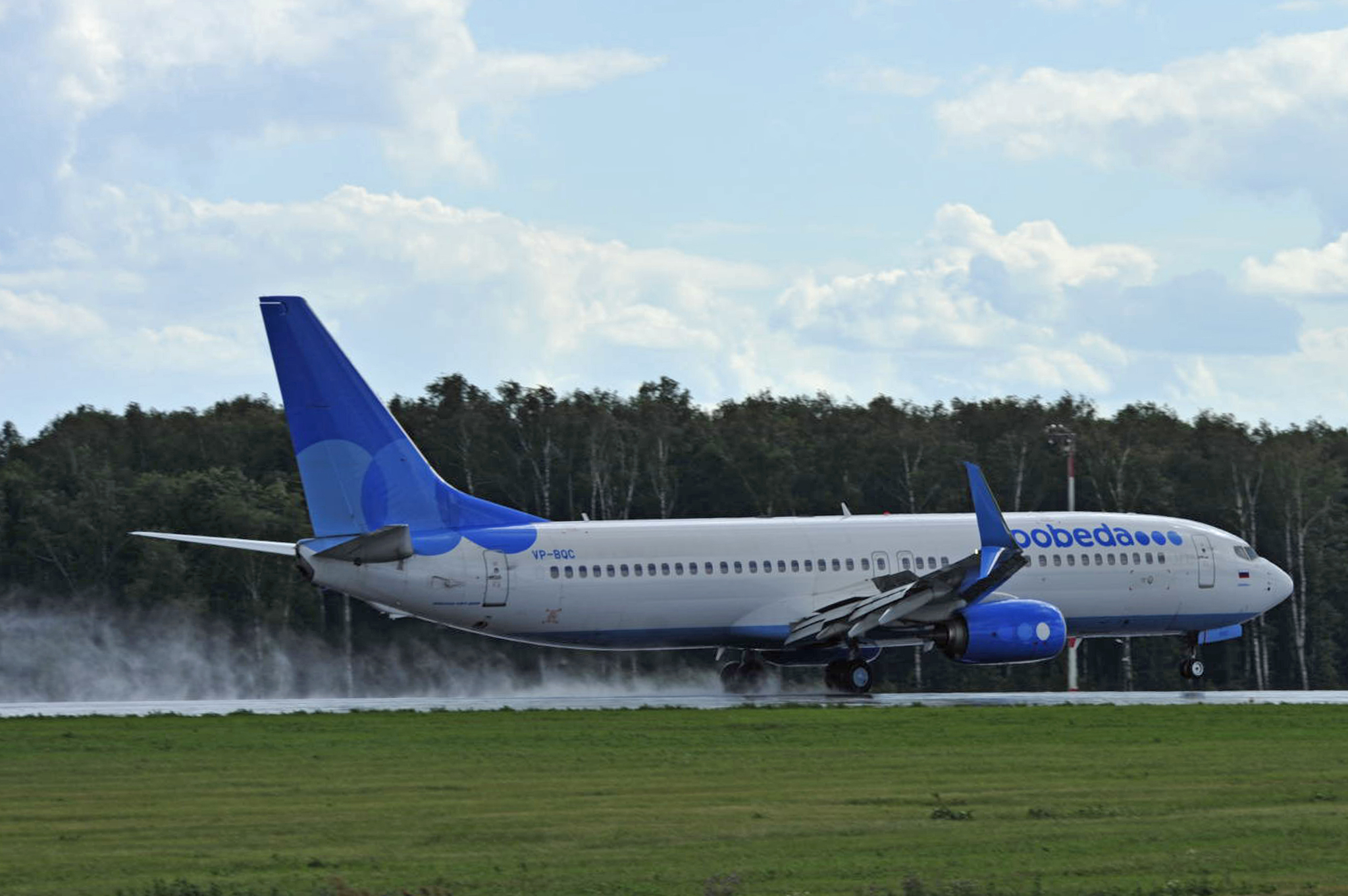 Birthday Vnukovo. Part 2 - My, Airbus, Boeing, Utair, , , Vnukovo, Aviation, Planespotting, Longpost, Boeing, Airline victory, Azur Air