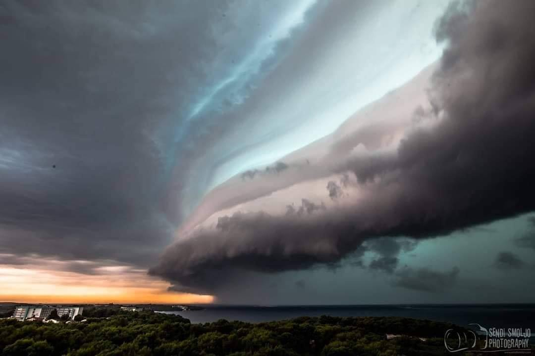 Thunderstorms in Croatia, August 2019. - Thunderstorm, Croatia, The photo, Aesthetics, Longpost