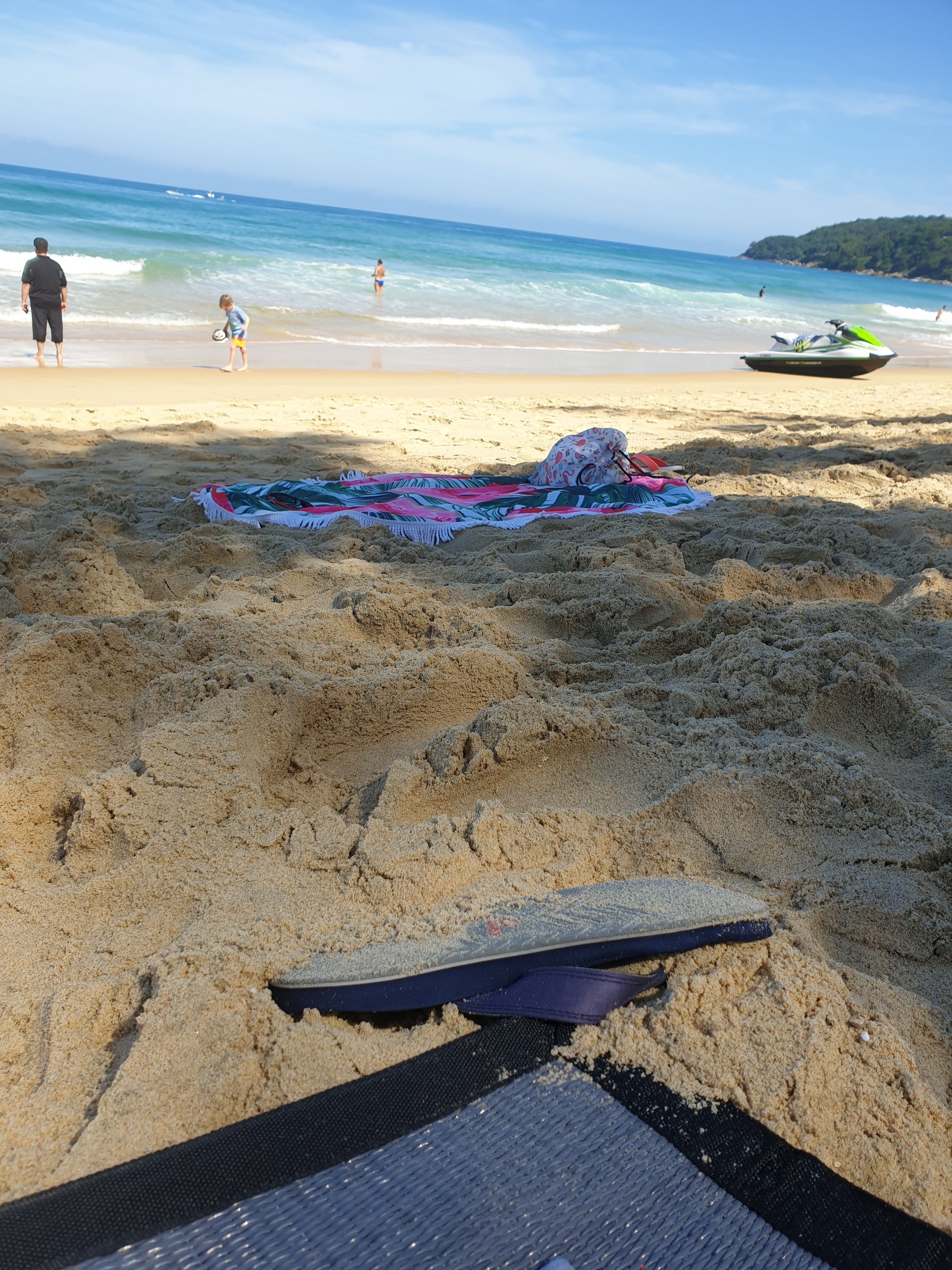 Beware, ADLER'S SYNDROME in action! - My, Vacation, Sea, Beach, Thailand, Phuket, Quirks, Upbringing, Longpost