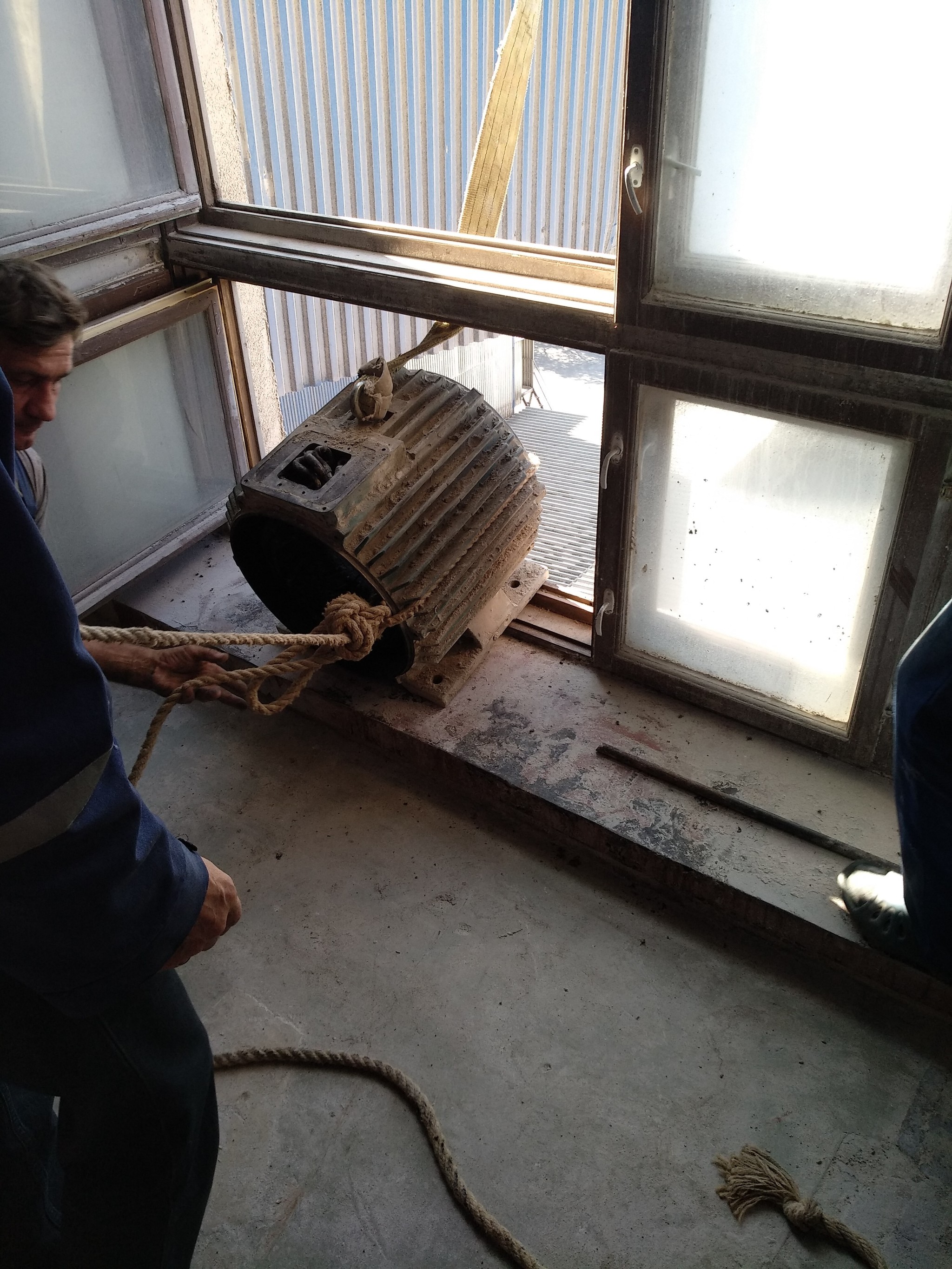 Electric motor replacement 75 kW - My, Работа мечты, Electricity, Longpost