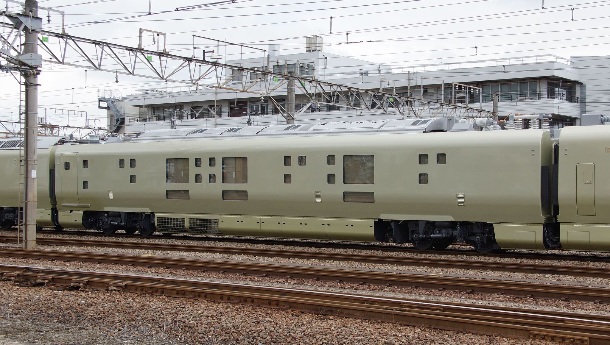 Trains designed by Ken Okuyama. - Railway, Japan, A train, Industrial Design, Longpost, Video