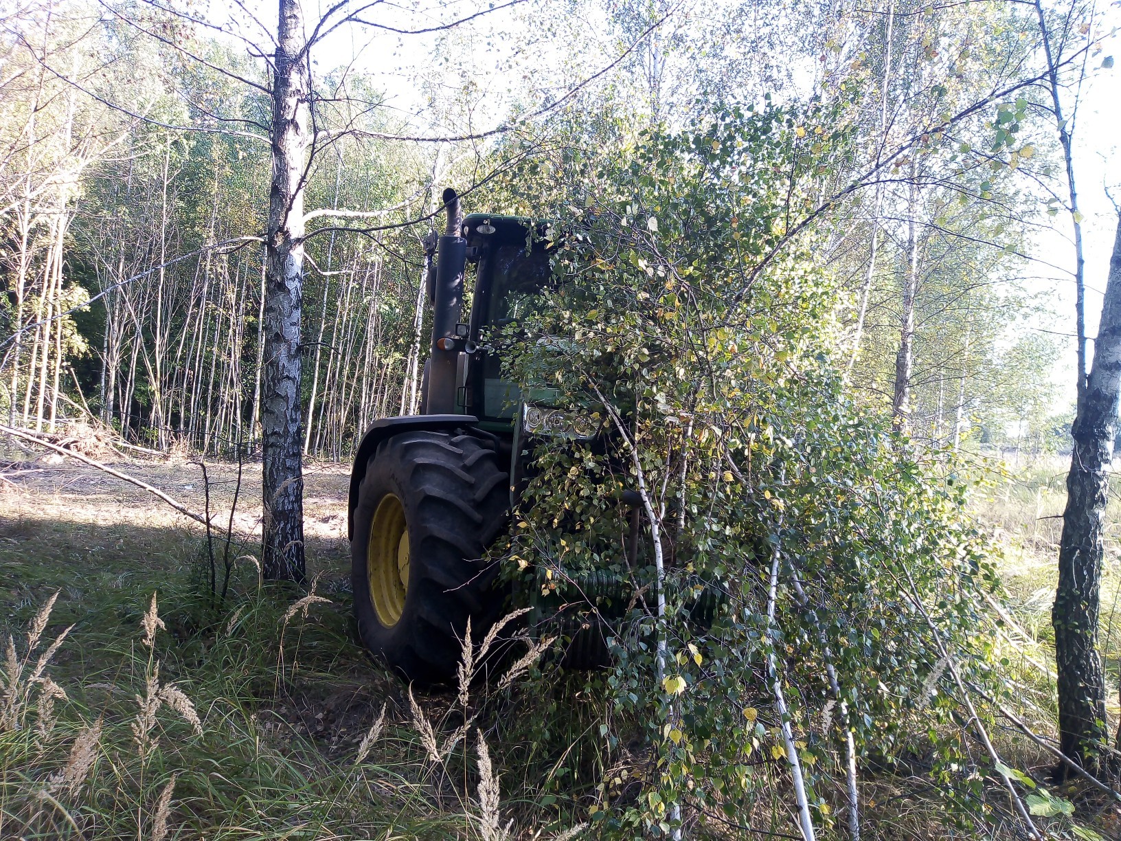 When the tractor broke down, but there was no guard, but! The machine operator served in the tank troops - Tractor driver, John Deere, Camouflage, Disguise, Longpost