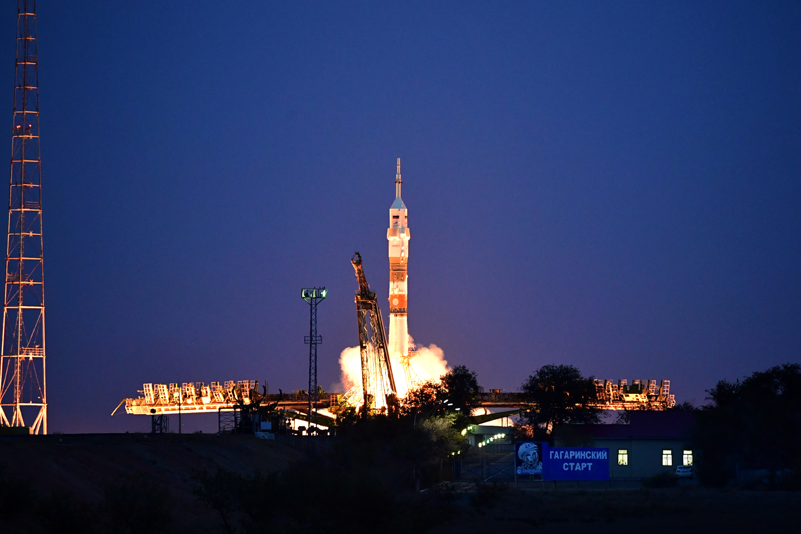 Last launch of Soyuz-FG with the new crew of the International Space Station - Rocket, Union, Space, Running, Baikonur, Roscosmos, NASA, Космонавты, Video, Longpost