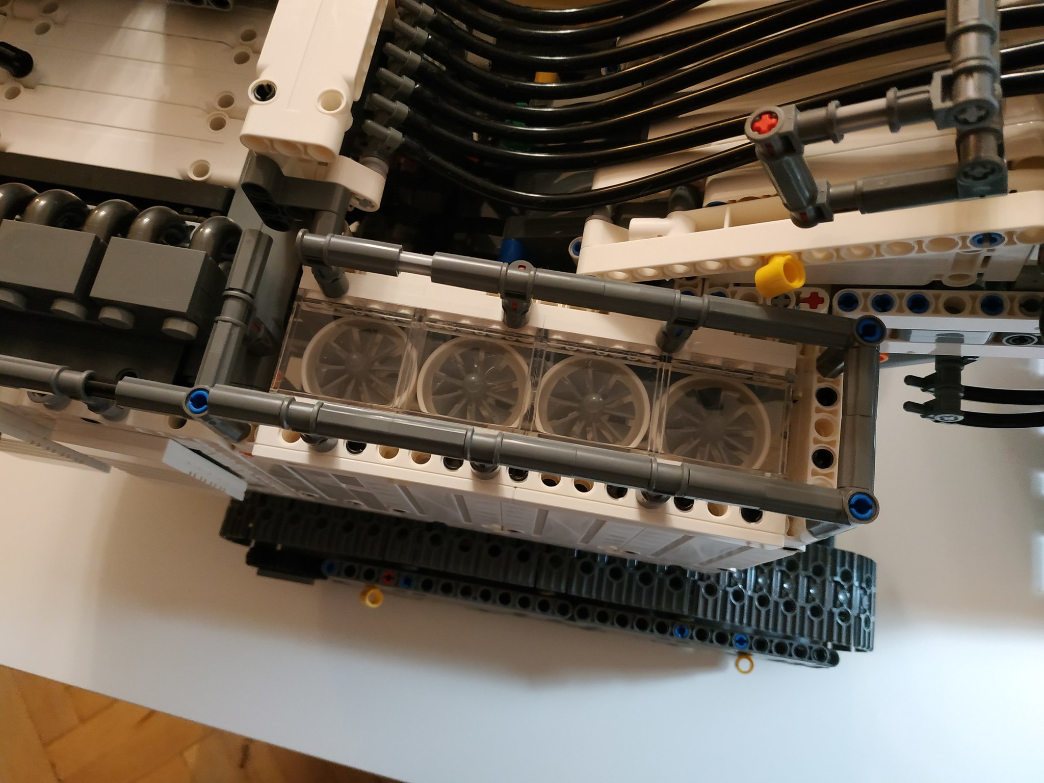 Lego 42100 Liebherr R9800