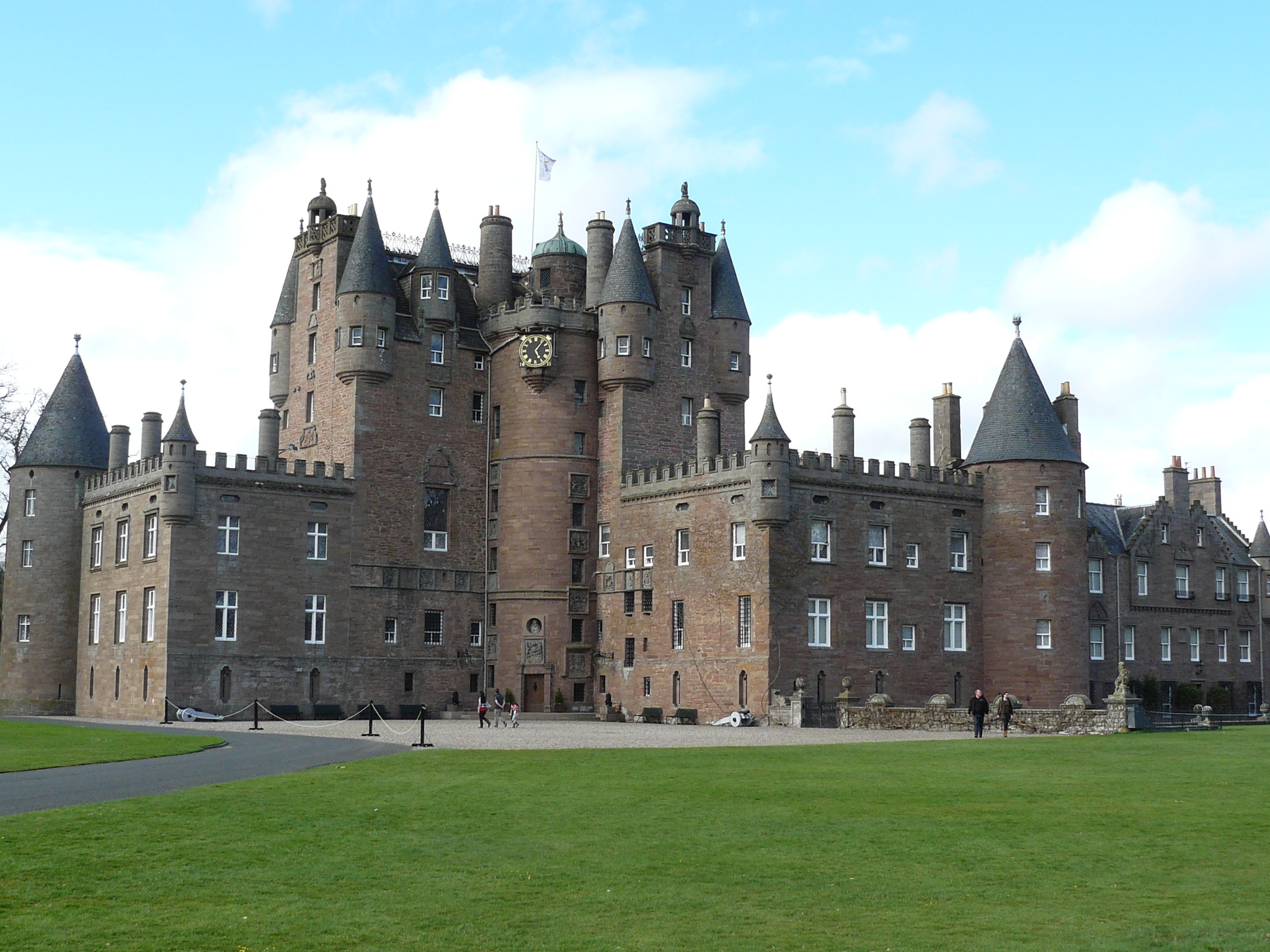 Glamis Castle (Scotland, UK) - My, Lock, Scotland, Great Britain, Myths, Legend, Ghost, Travels, Longpost