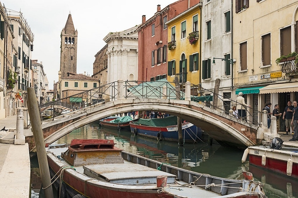 Fistfights on Venetian bridges - My, Story, Bridge, Venice, Italy, Fisticuffs, Facts, Enmity, Longpost