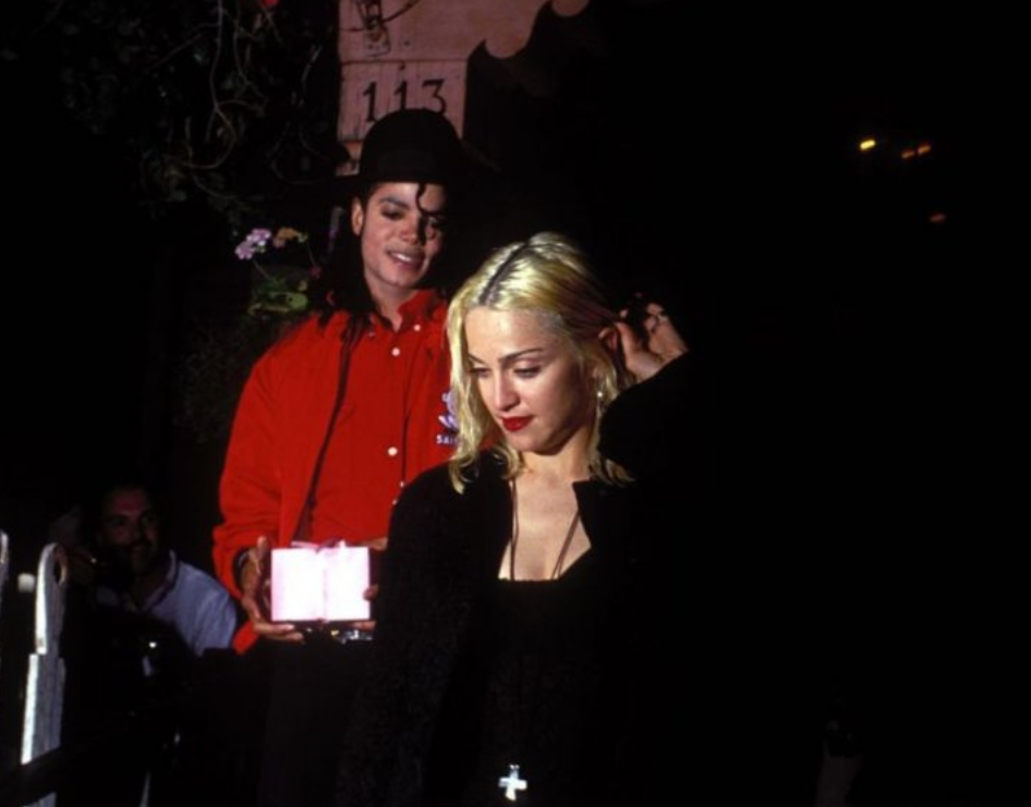 Photos of Michael Jackson and Madonna outside the Ivy Restaurant, Beverly Hills, 1991 - Celebrities, The photo, Michael Jackson, Madonna, Longpost