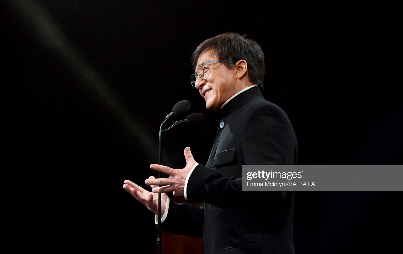 Jackie Chan at the BAFTA Awards - Jackie Chan, Prize, Bafta, Rewarding, Asian cinema, Longpost, Celebrities