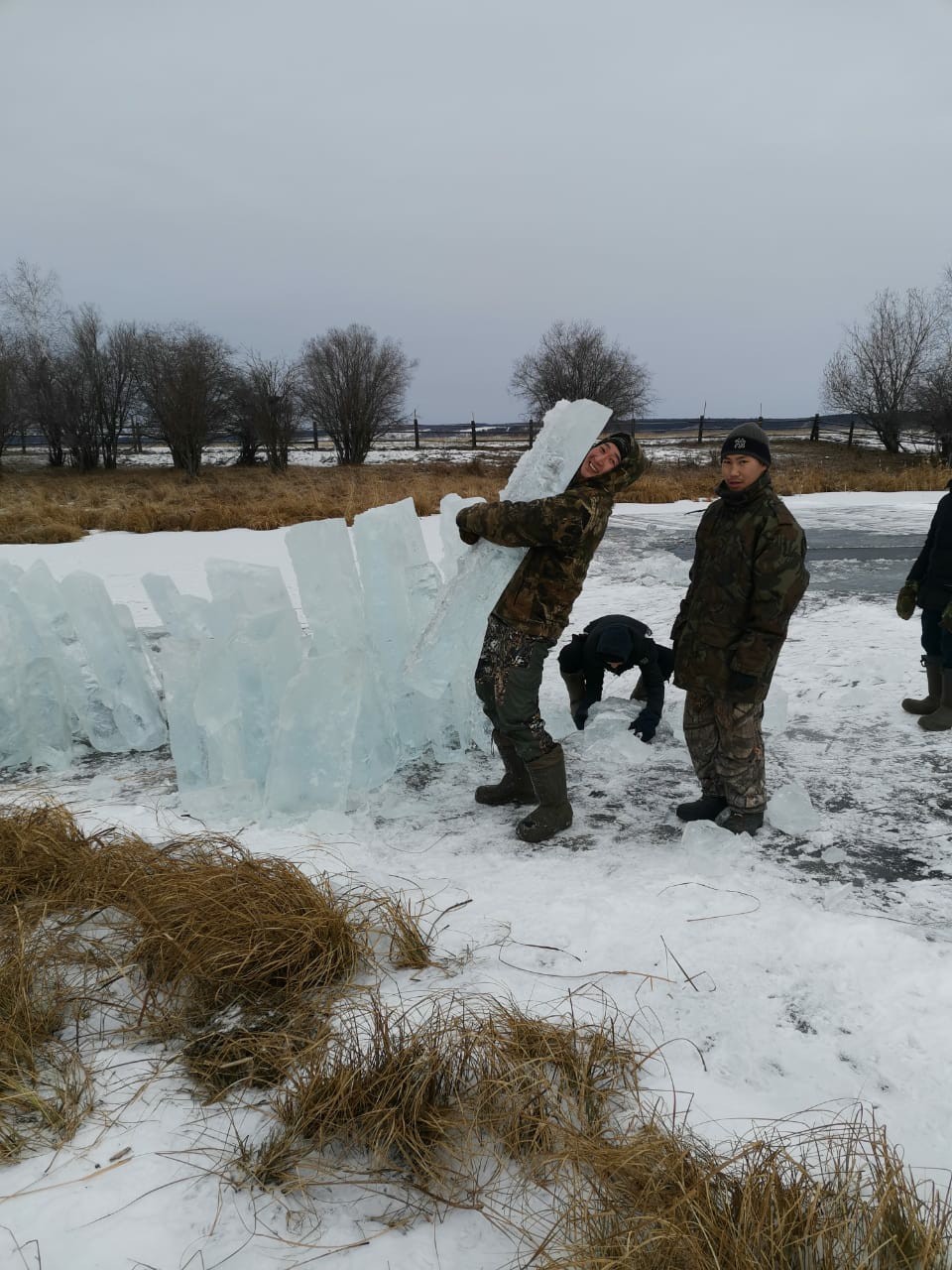 Making ice for the winter - Ice harvesting, Ice, Drinking water, Longpost