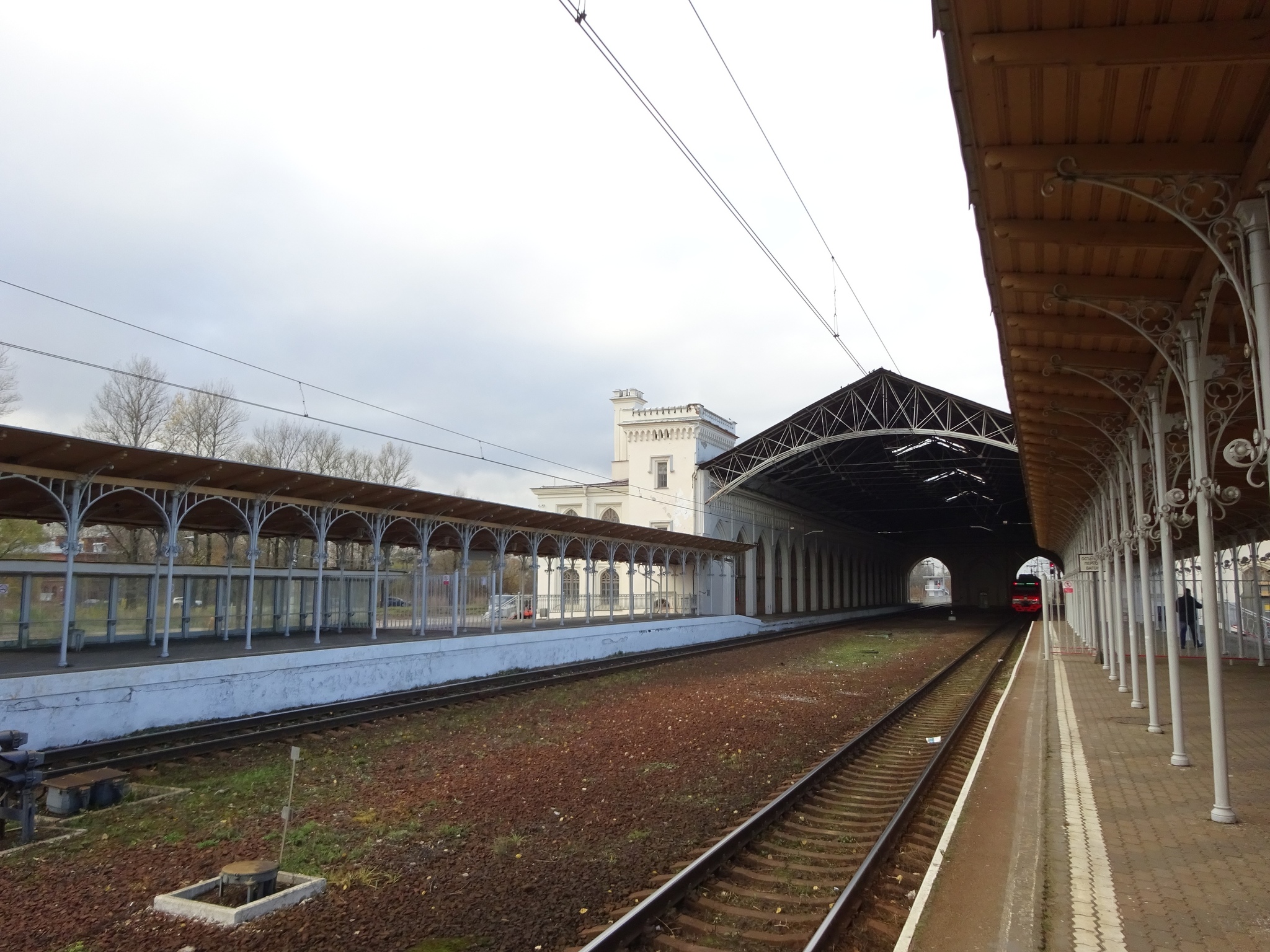 Train station, railway station New Peterhof - My, The photo, Railway station, Peterhof, Longpost