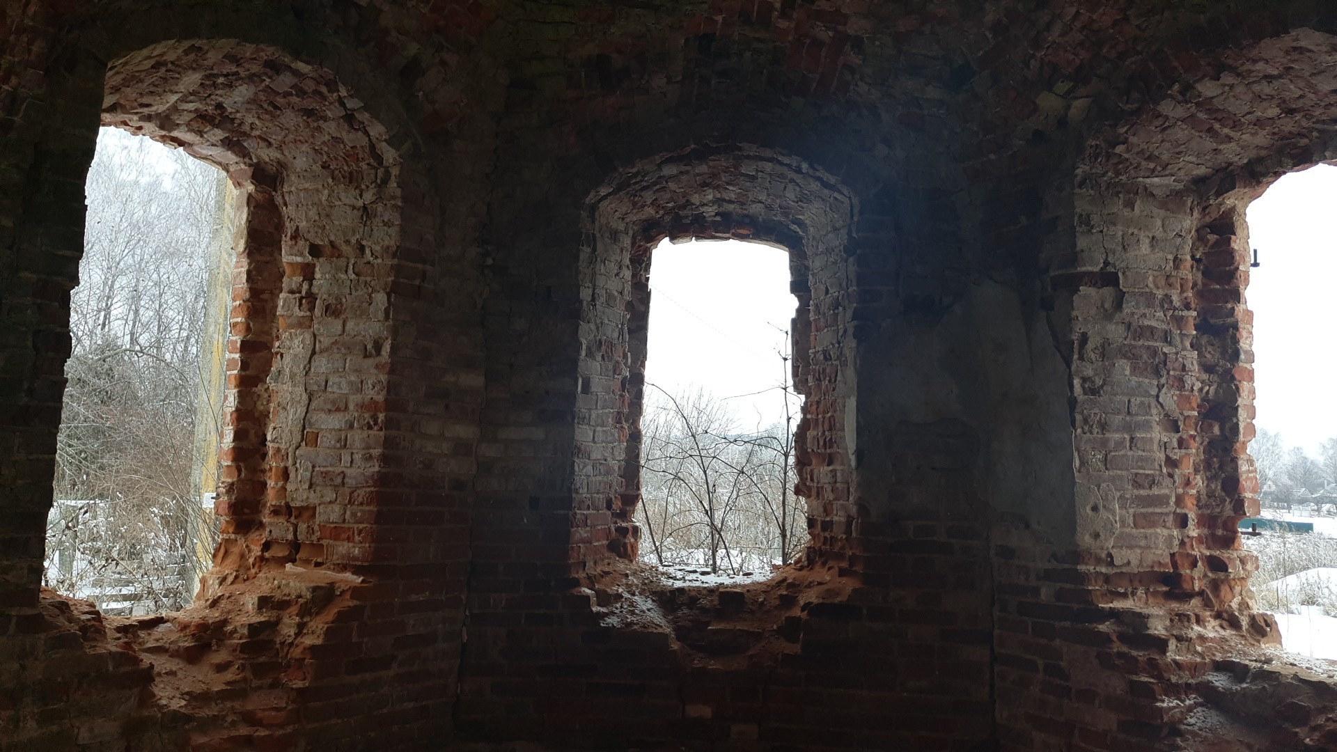 Destroyed church in Korokhotkino near Smolensk - My, Church, Abandoned, Abandoned place, Old buildings, Travels, Travel across Russia, Travelers, Longpost