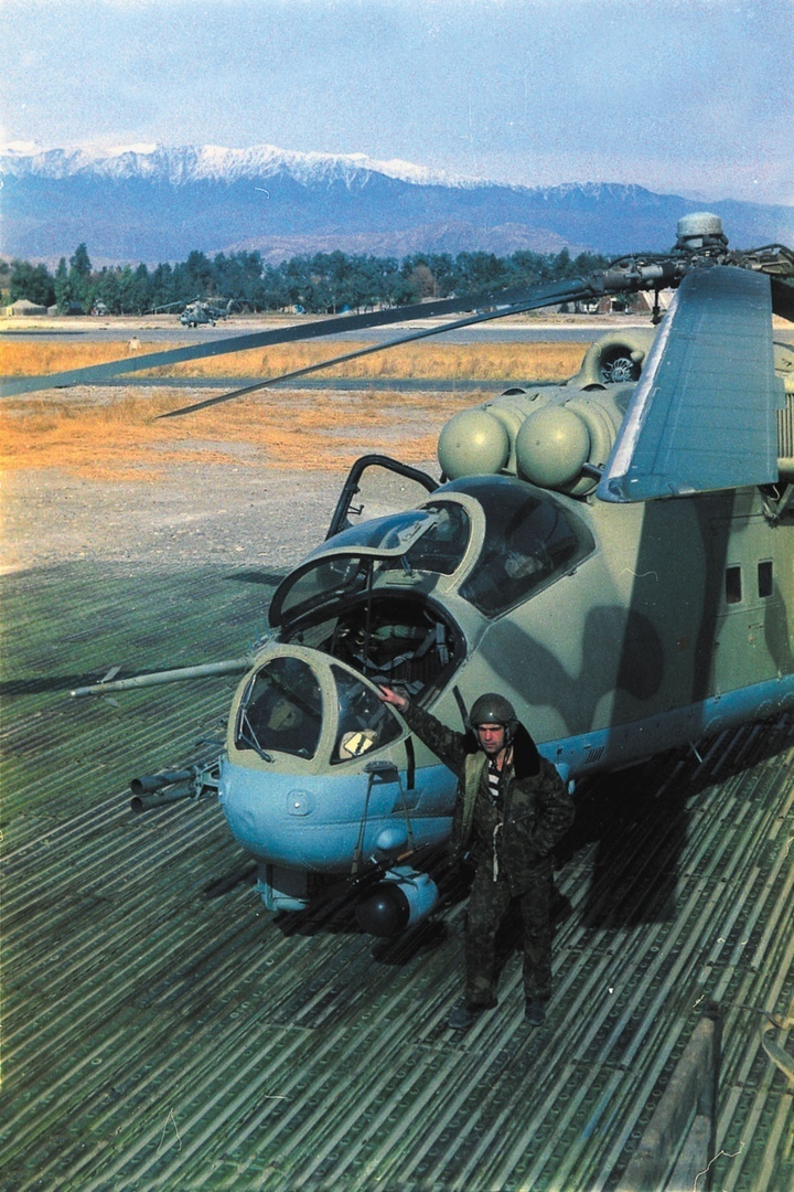 Afghan. USSR Air Force rotorcraft pilots. - Afghanistan, The photo, Helicopter, Pilot, the USSR, Longpost