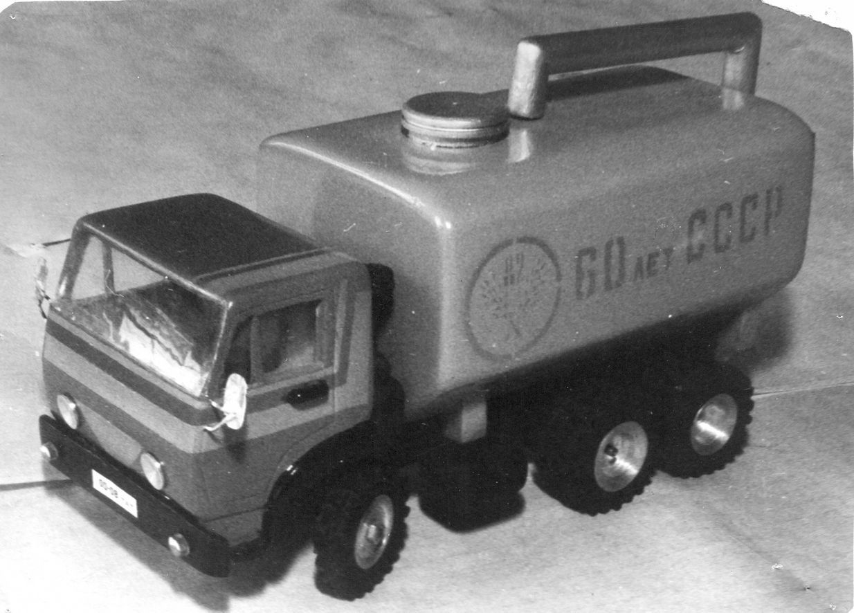 Modeling in the USSR - KAMAZ models made by schoolchildren - Kamaz, Car modeling, Modellers, the USSR, Retro, Modeling, Pupils, Child development, Longpost