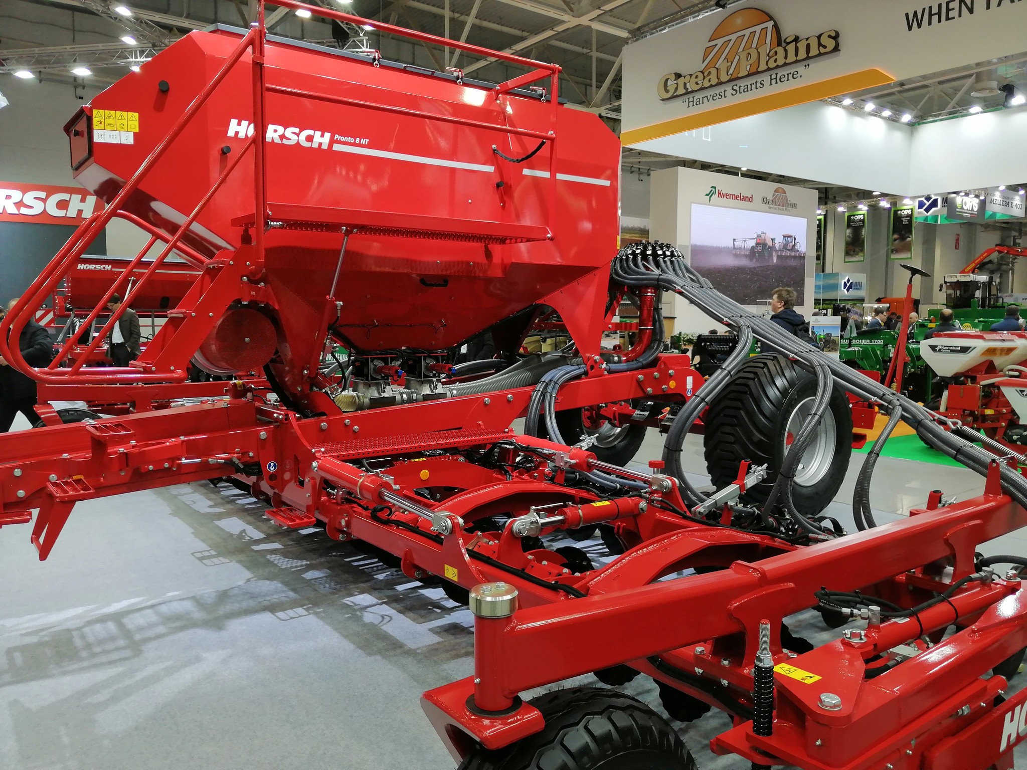 Exhibition YugAgro - 2019 - My, Сельское хозяйство, Agronomy, Technologies, Exhibition, Krasnodar, Tractor, Combine harvester, Video, Longpost