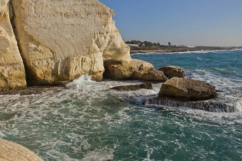 How to get from Israel to Lebanon through rocks and sea? - Israel, Lebanon, Longpost