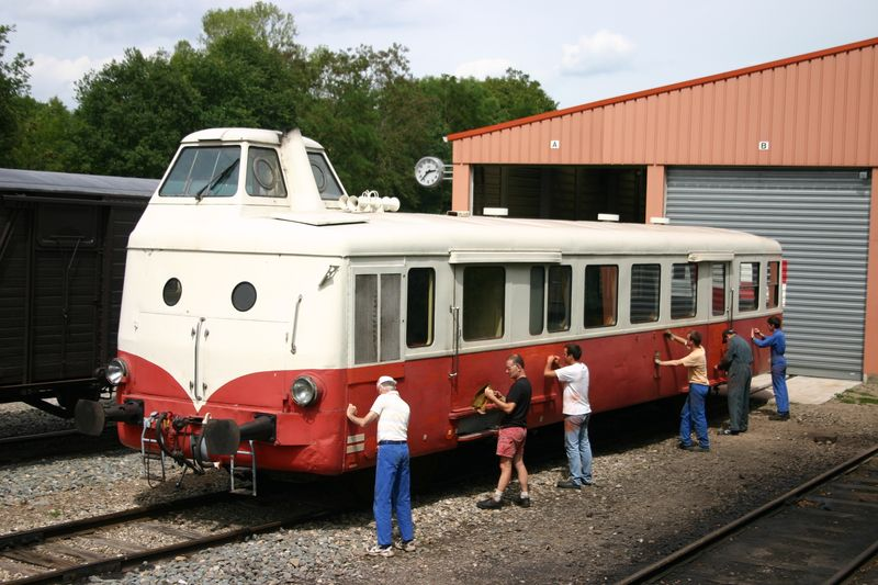 Submarine Bugatti - Railway, Diesel Train, Longpost, Bugatti, France, Industrial Design, Video