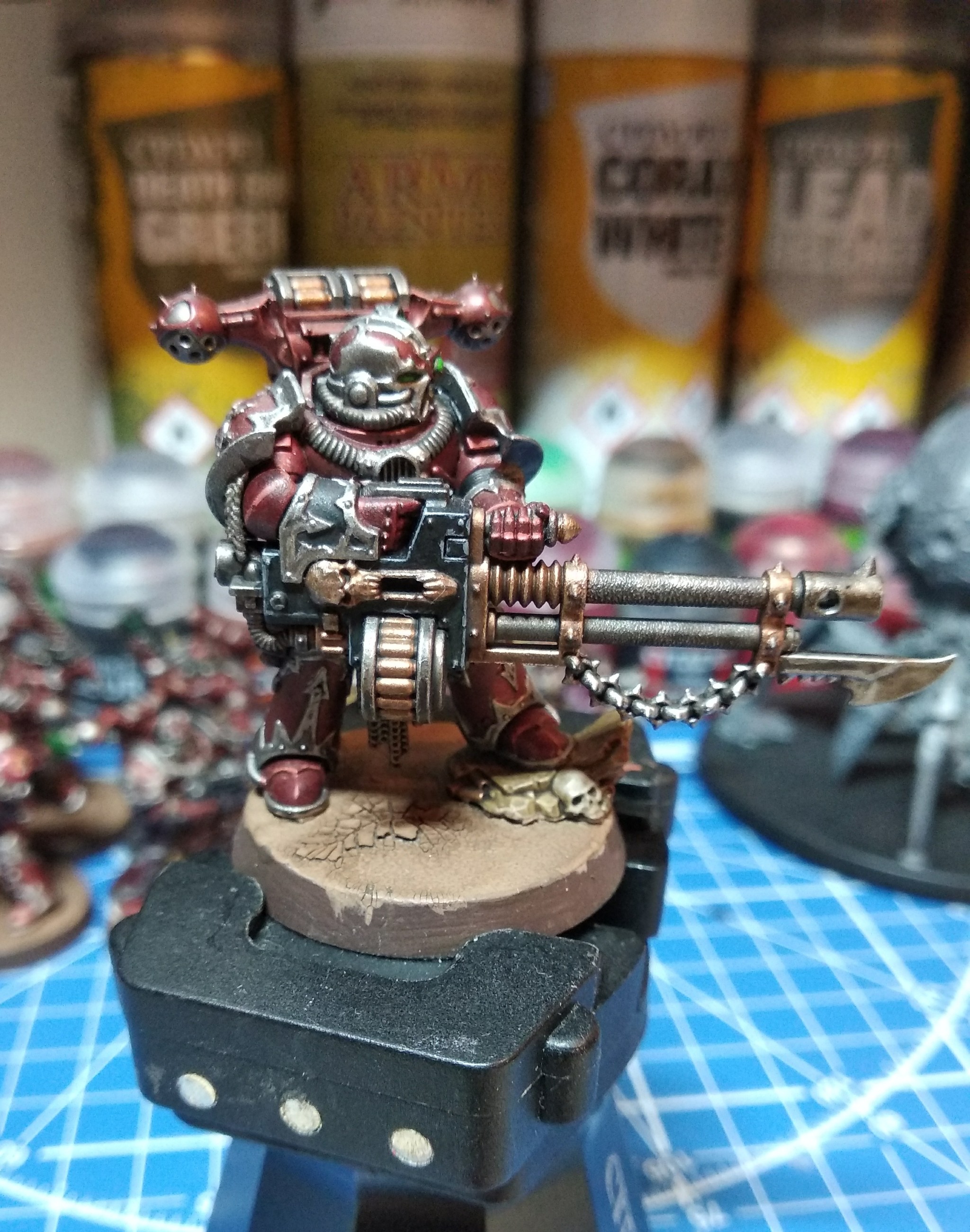 Carrying a gun. Or autoword? - My, Wh miniatures, Warhammer 40k, Word bearers, Chaos space marines, Longpost