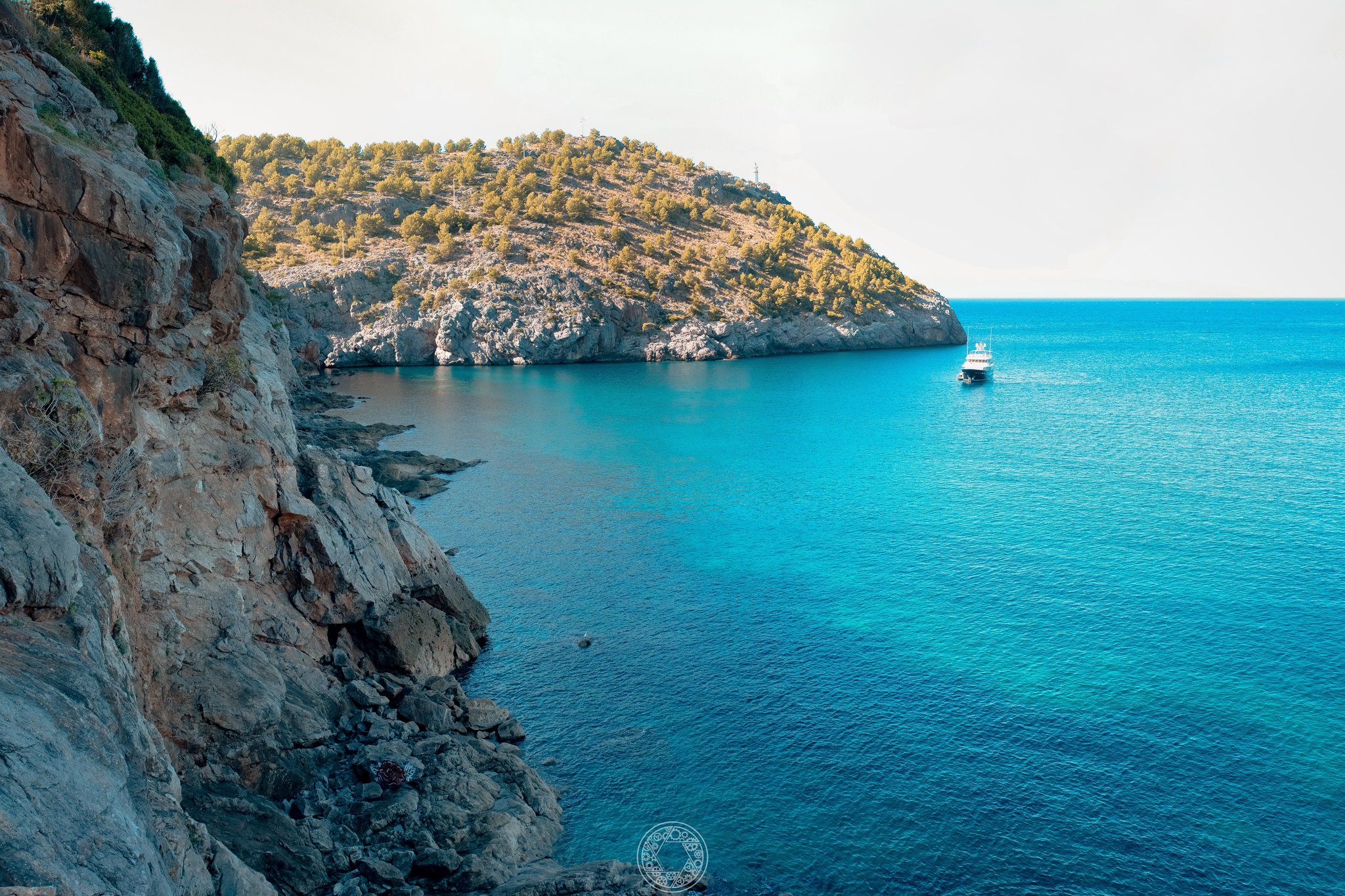 Port de Soller - Моё, Путешествия, Фотография, Море, Панорама, Пейзаж, Кот, Длиннопост, Хочу критики