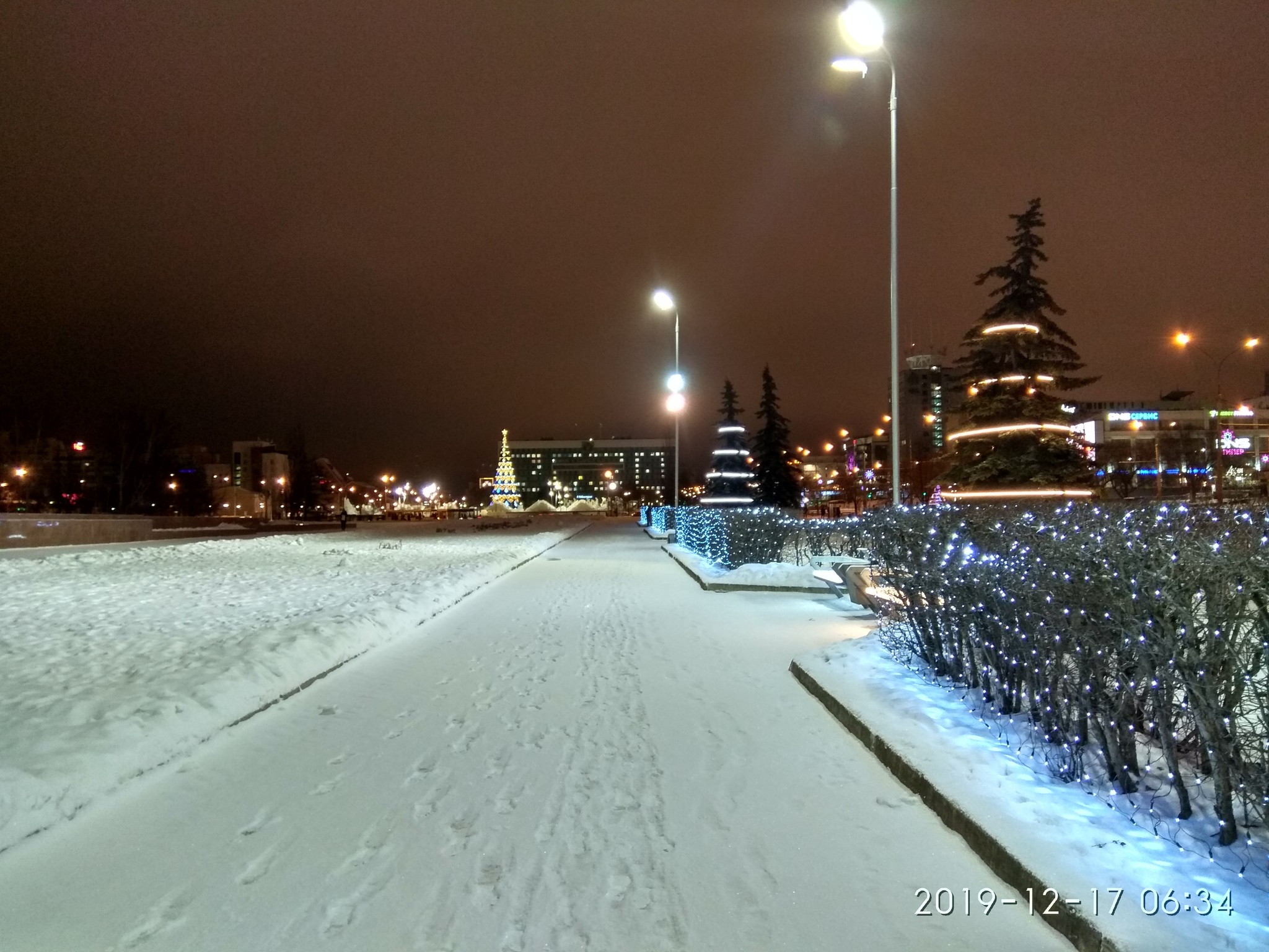 Утро на эспланаде в Перми - Пермь, Эспланада, Утро, Снег, Длиннопост