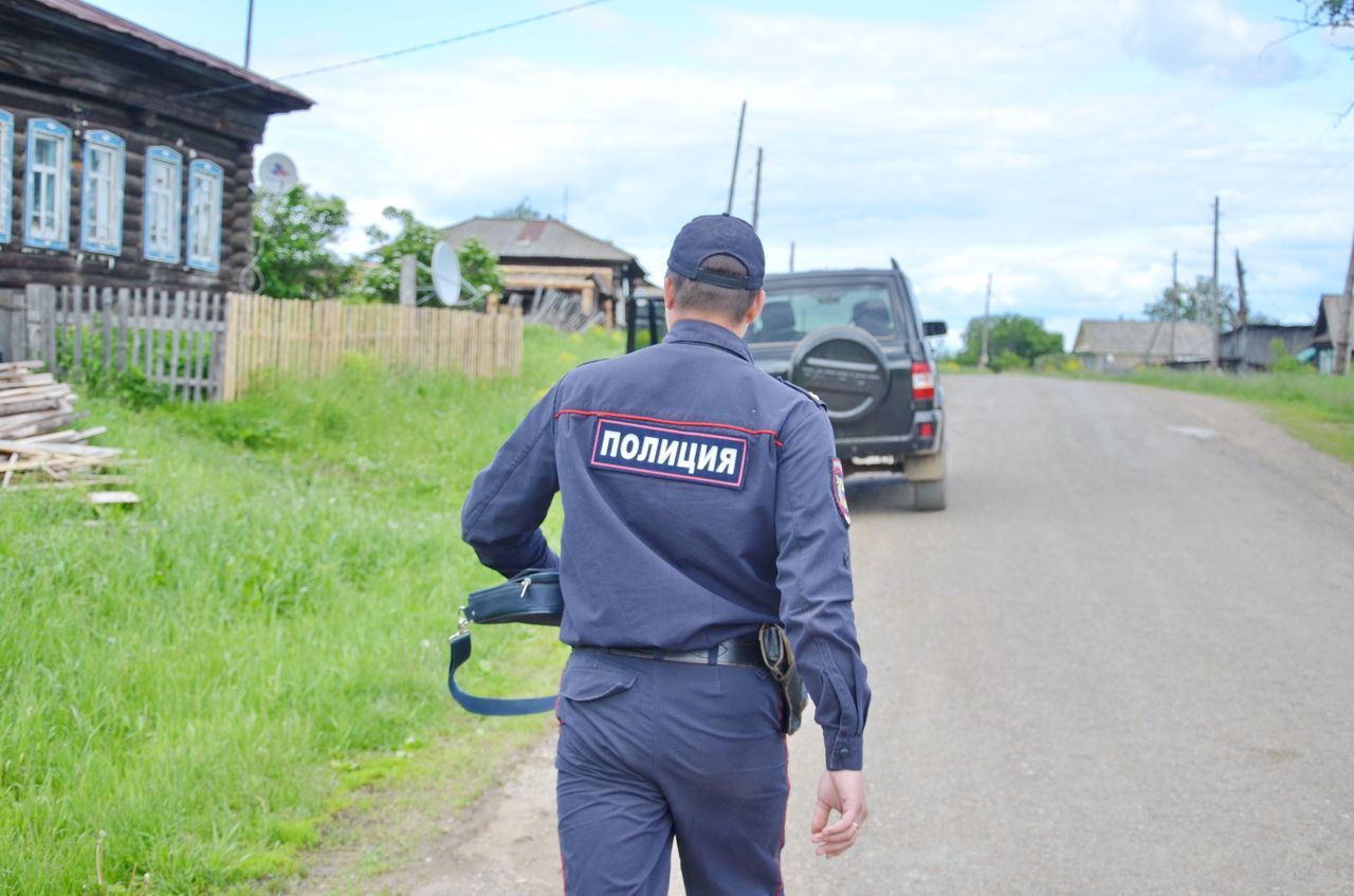 Neighbors spoke about a large family with a weapons depot near Gatchina - news, Family, Weapon, House, Leningrad region, Russia, The crime, Sect, Longpost