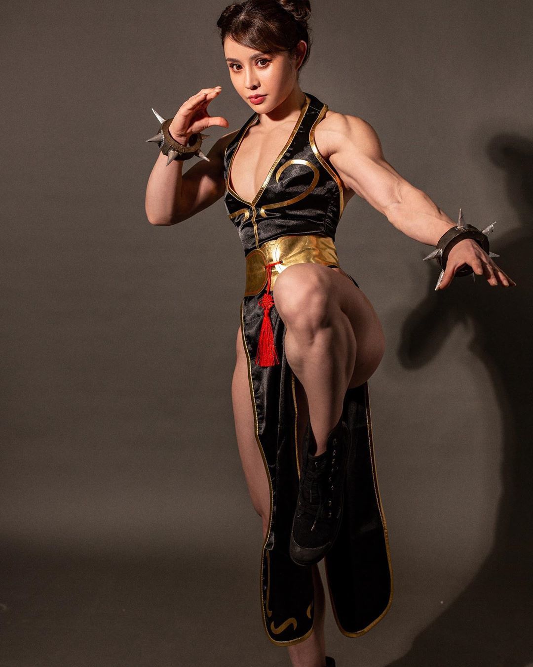 Yuan Herong as Chun Li from Street Fighter - NSFW, Yuan Herong, Cosplay, Strong girl, Street fighter, Chun-Li, Girls, The photo, Video, Longpost