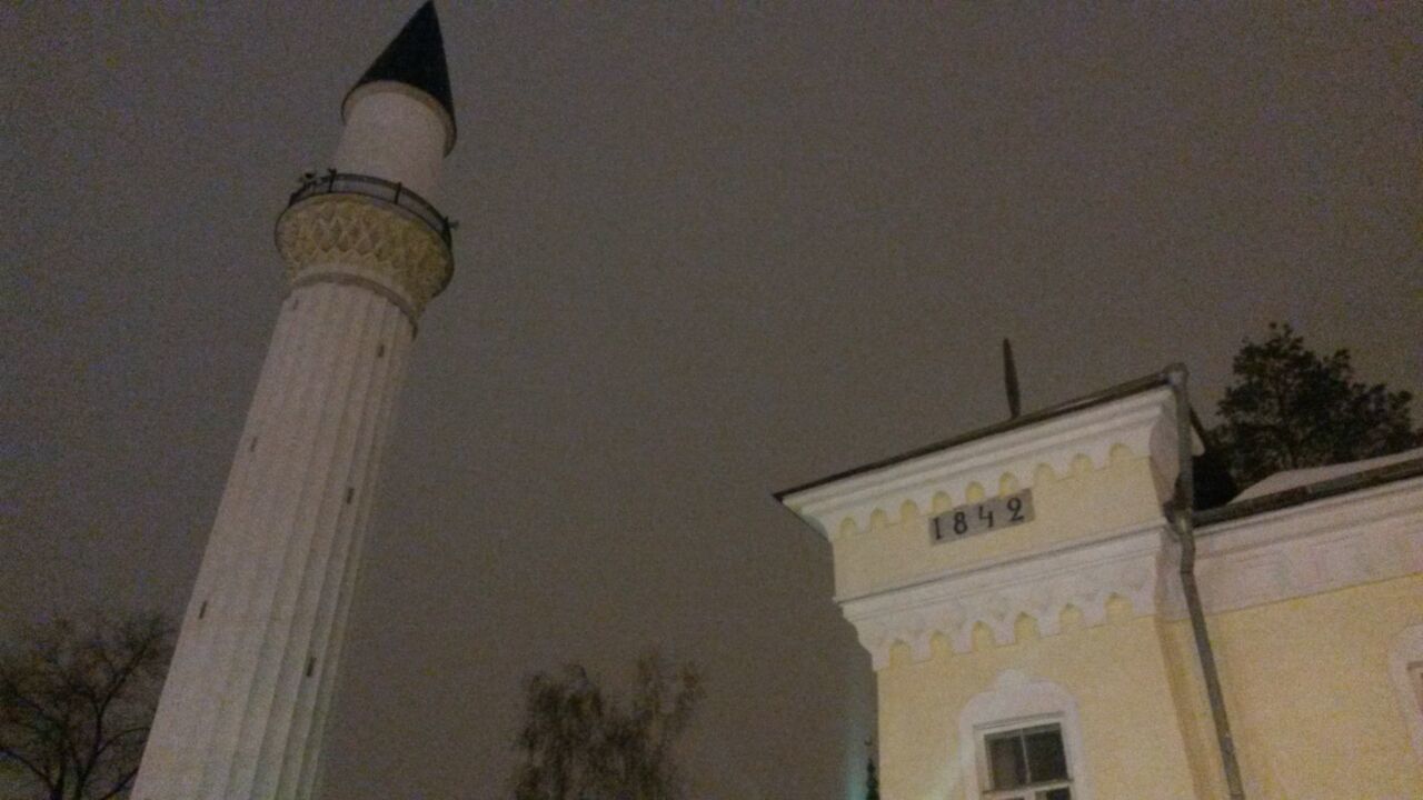 Winter Orenburg at 4 am - My, Orenburg, Winter, Night, Night street lantern pharmacy, Longpost