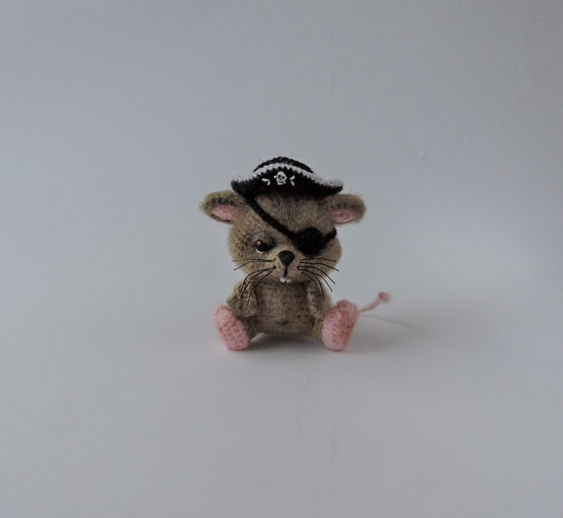 Mouse Pirate - My, Needlework without process, With your own hands, Amigurumi, Crochet, Mouse, Pirates, Longpost