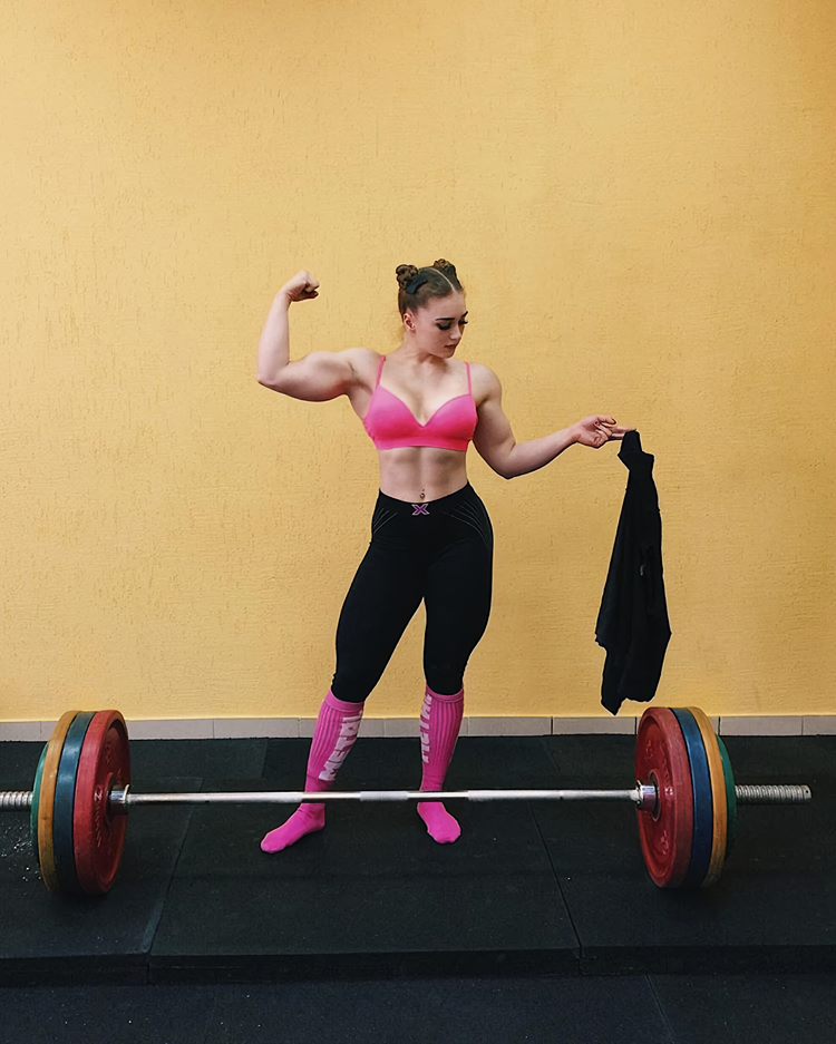 Julia Vins (@julia_vins) - Yulia Vins, Strong girl, The photo, Powerlifting, Girls, Sports girls, Beautiful girl, Video, Longpost