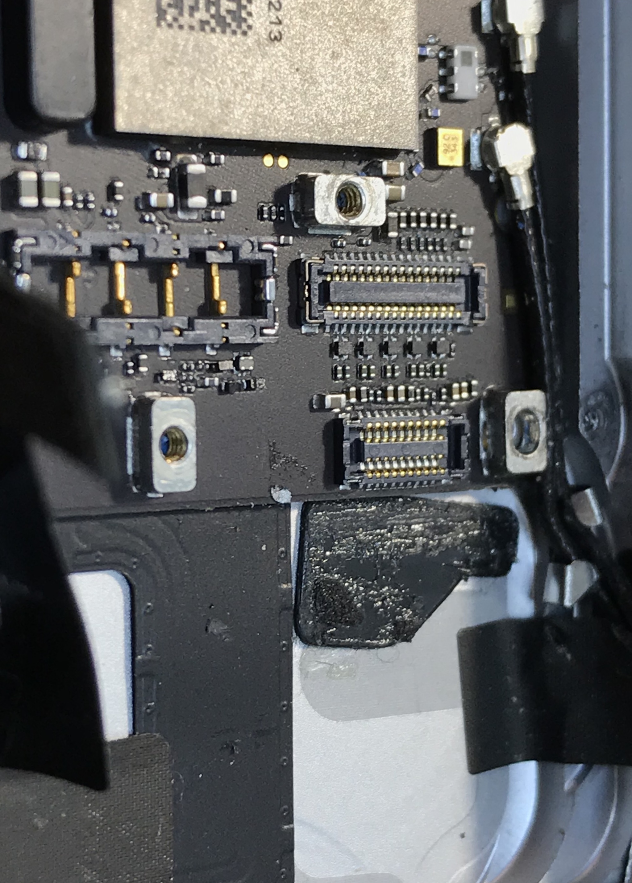 The suffering iPad mini 2 or the benefits of knowing how to use a circuit - My, Saint Petersburg, Repair, Repair of equipment, Apple repair, Tablet repair, iPad, Longpost