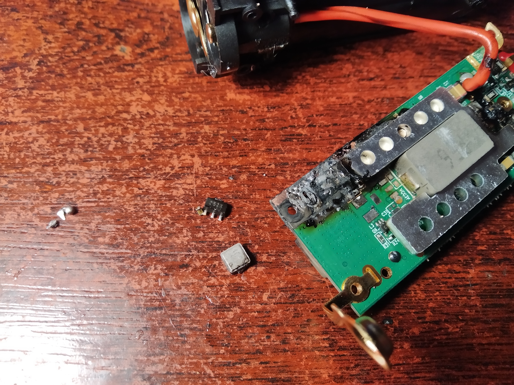 Opening the burnt vape showed that... - My, Vape, Vape Repair, Longpost