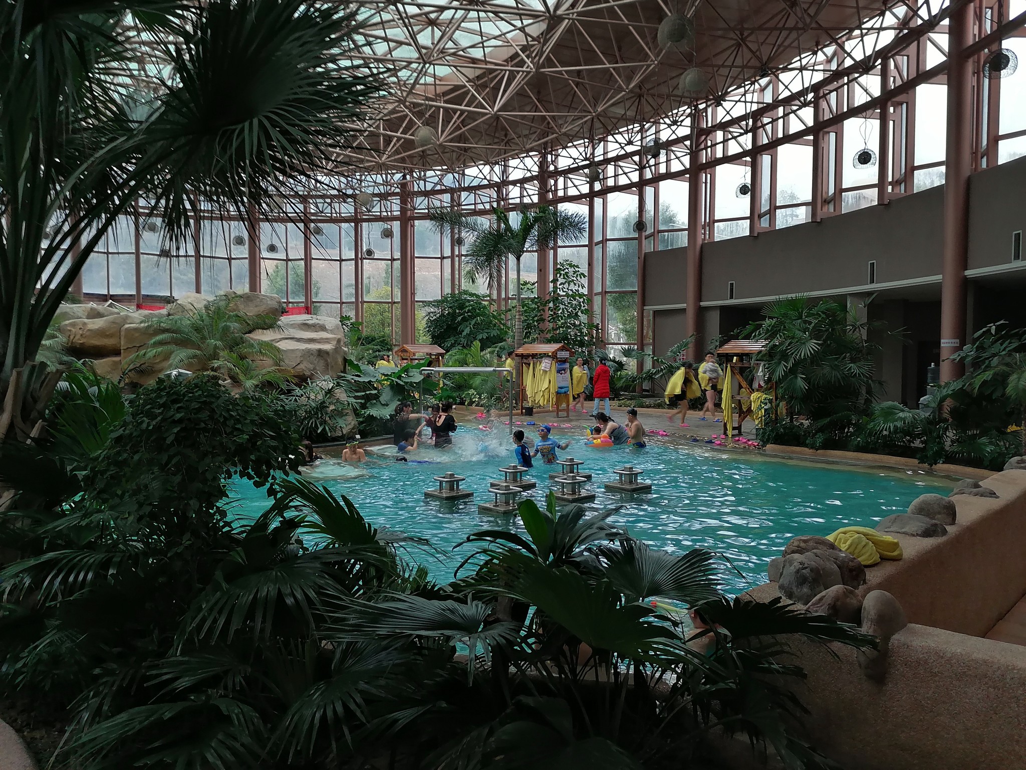 Trip to a complex with thermal waters (China) - My, China, Health, beauty, Longpost