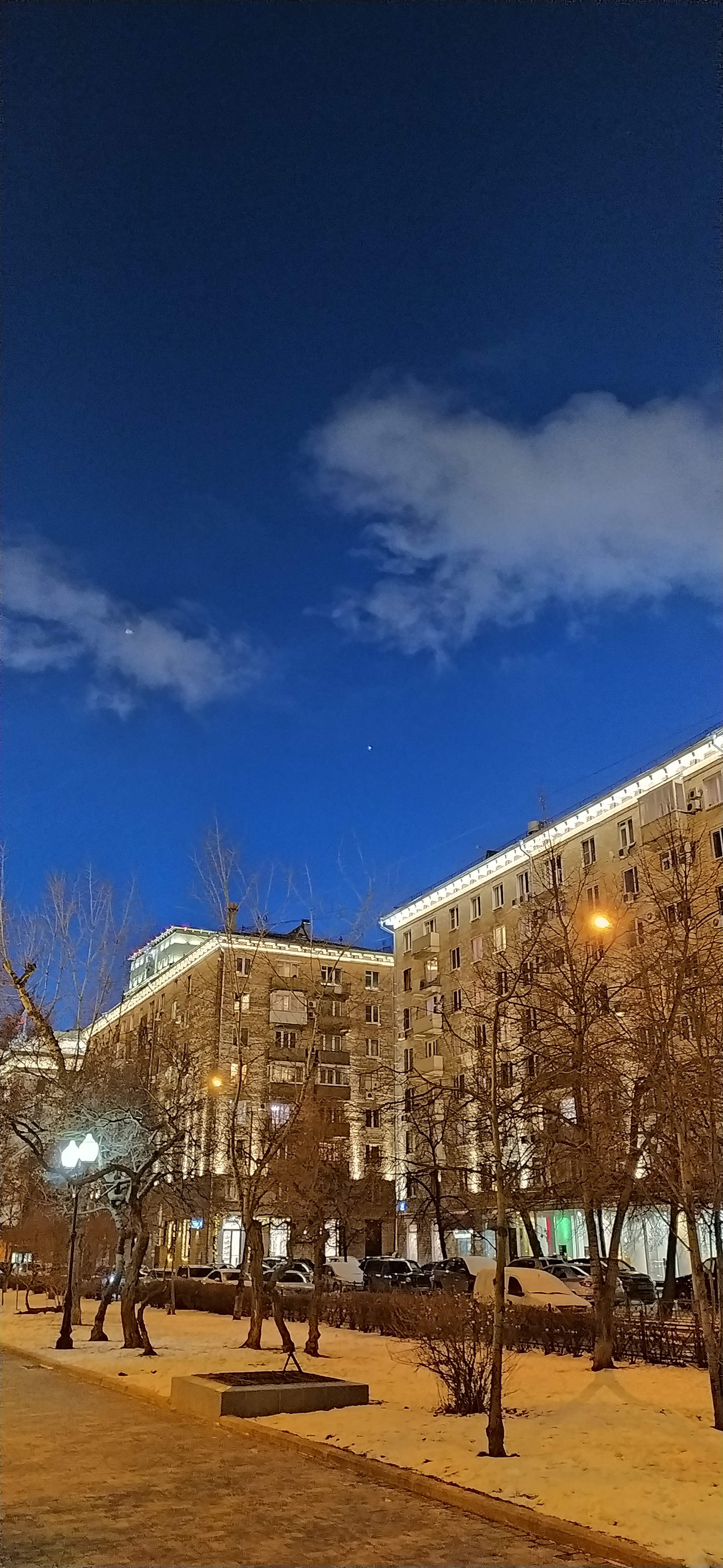 Star and moon on Redmi Note 8T - My, Mobile photography, Xiaomi, Longpost